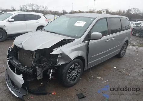 2014 Chrysler Town & Country S z USA, uszkodzony, nr VIN 2C4RC1HG2ER191990